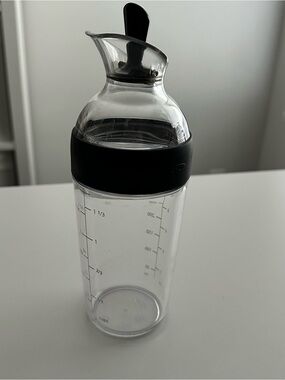 Oxo Good Grips Salad Dressing Shaker | 350 ml